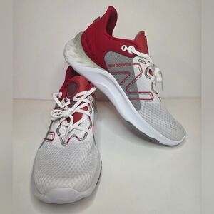 BNWOB Mens New Balance Fresh Foam Roav V2 Shoes US Sz 11 MROAVMR2